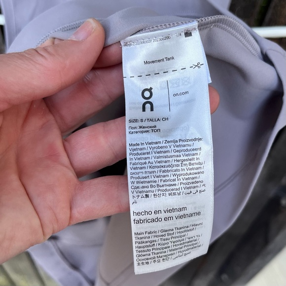 On Running Movement Tank Top In Zinc Sz S - Picture 5 of 13